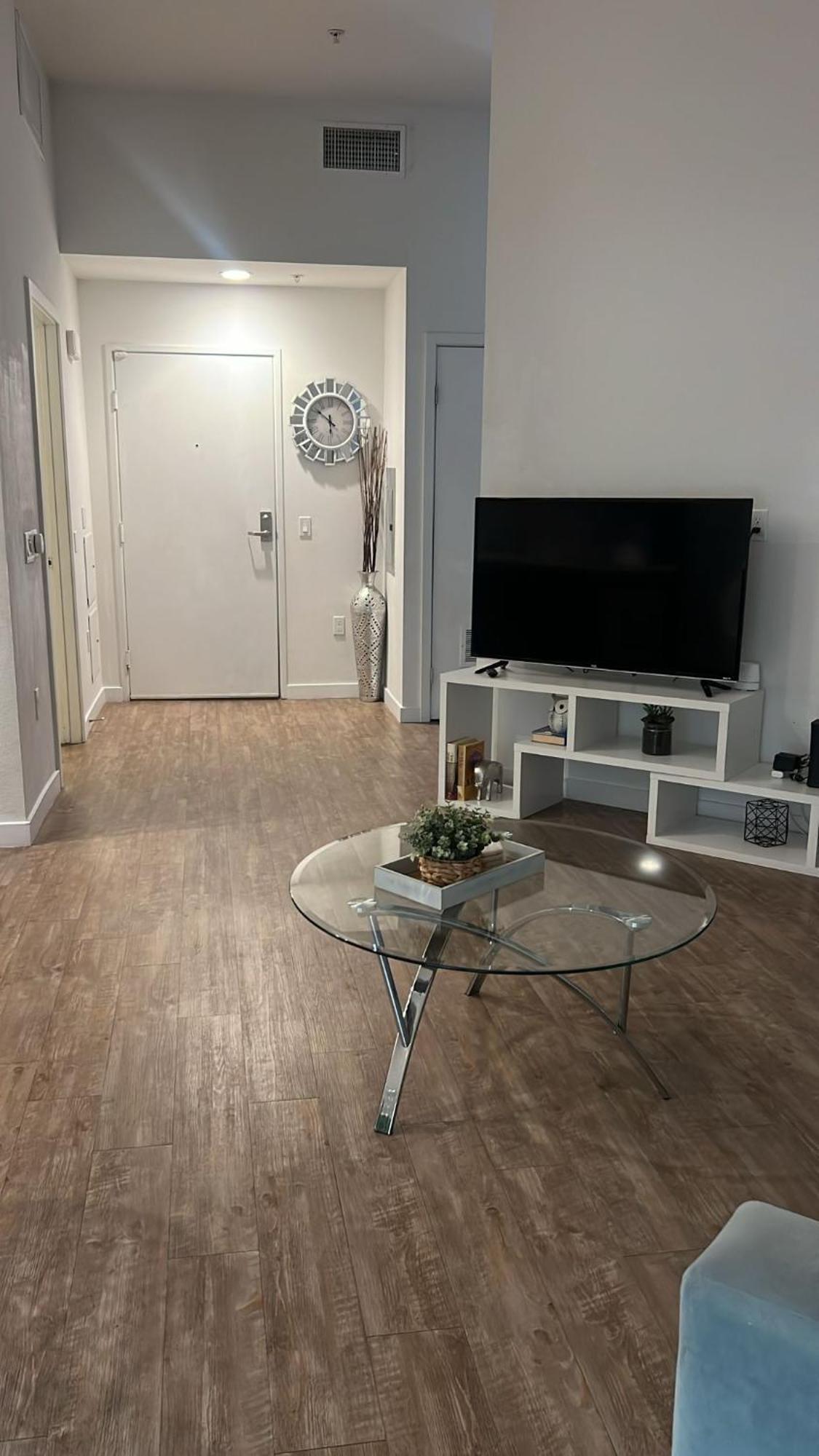 Exceptional Loft Free Parking And Wifi Lejlighed Los Angeles Eksteriør billede